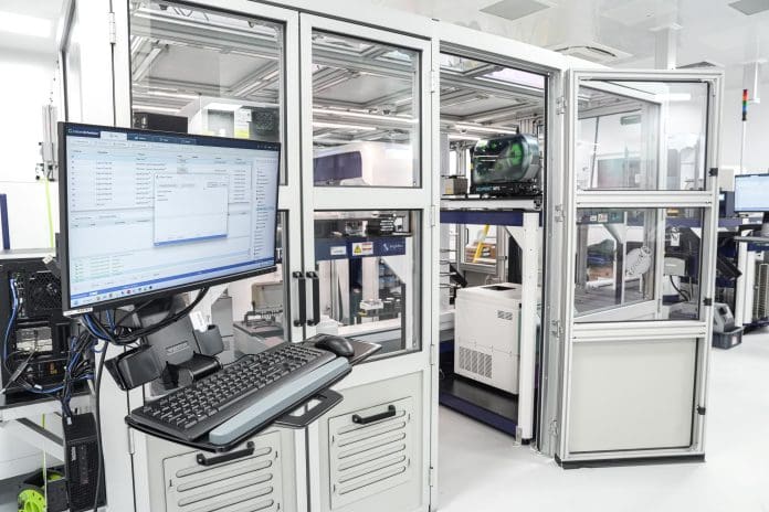 credit to ‘Infection Innovation Consortium iiCON’ 6 Construction of UK’s first robotic infection research laboratory completed in Liverpool