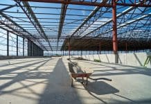 Mixed signals in UK construction as contract awards rise, but starts fall Mixed signals in UK construction as contract awards rise, but starts fall