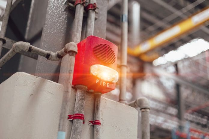 Fire Alarm Fire Detector with quick strobe light alert speaker wall mount for industrial building safety equipment. Fire Alarm Fire Detector with quick strobe light alert speaker wall mount for industrial building safety equipment.
