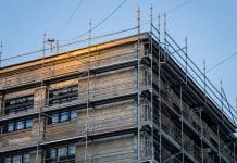 Looking beyond construction: Rethinking retrofit’s workforce Looking beyond construction: Rethinking retrofit’s workforce