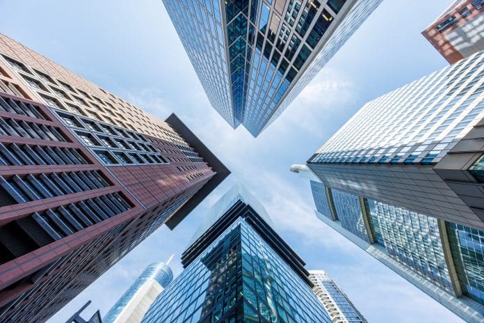 Frankfurt,Skyline,Skyscrapers,With,Banks,Modern,Work,Office,Buildings,Town A simplified approach to fire safety for lightweight façades